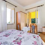 1 Bedroom Lovely In